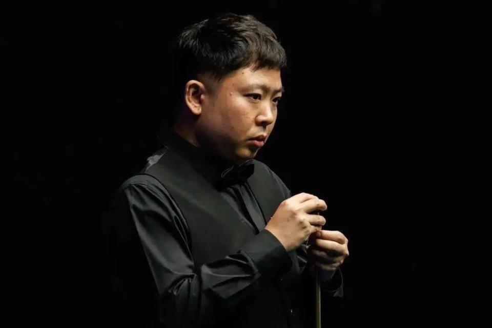 己的实际行 己的实际行