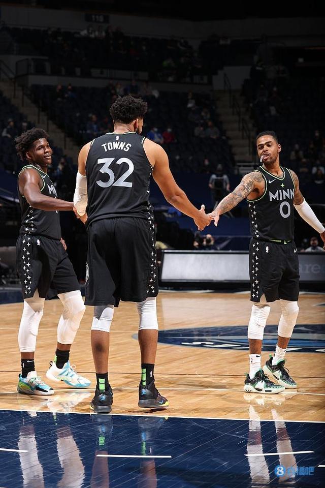 禁区内的大 禁区内的大